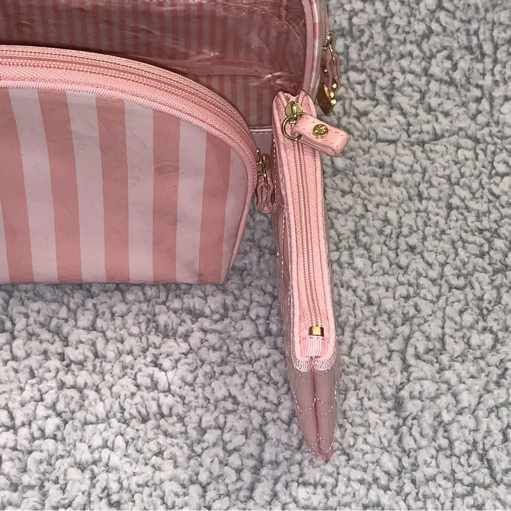 VICTORIA’S SECRET Signature Pink Striped 3-PC Cosmetic Travel Set LG MED SM